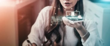 Biometria de voz: autenticação inteligente em canais de atendimento
