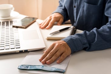 Fases da lavagem de dinheiro: entenda como funciona e como prevenir